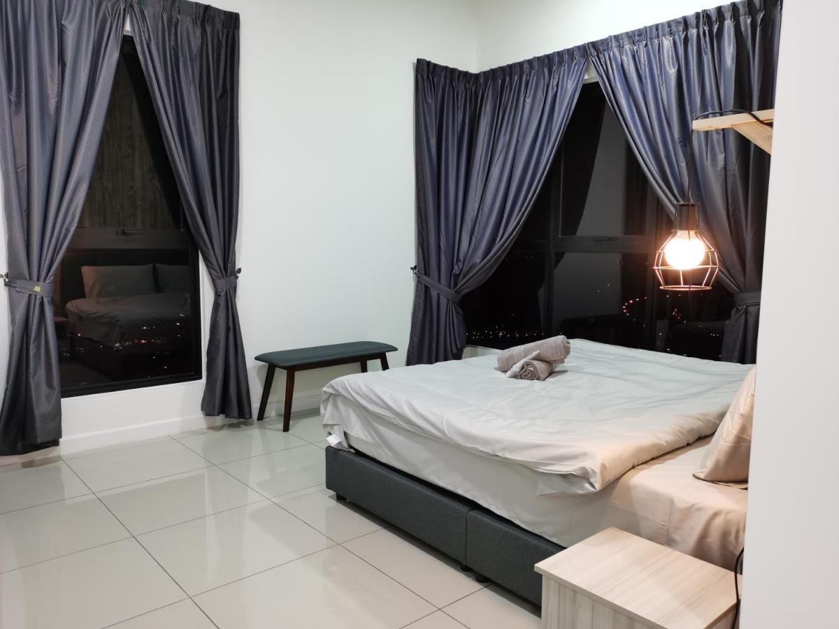 Pangsapuri Le Pavillion Puchong By Widebed Upto 6pax