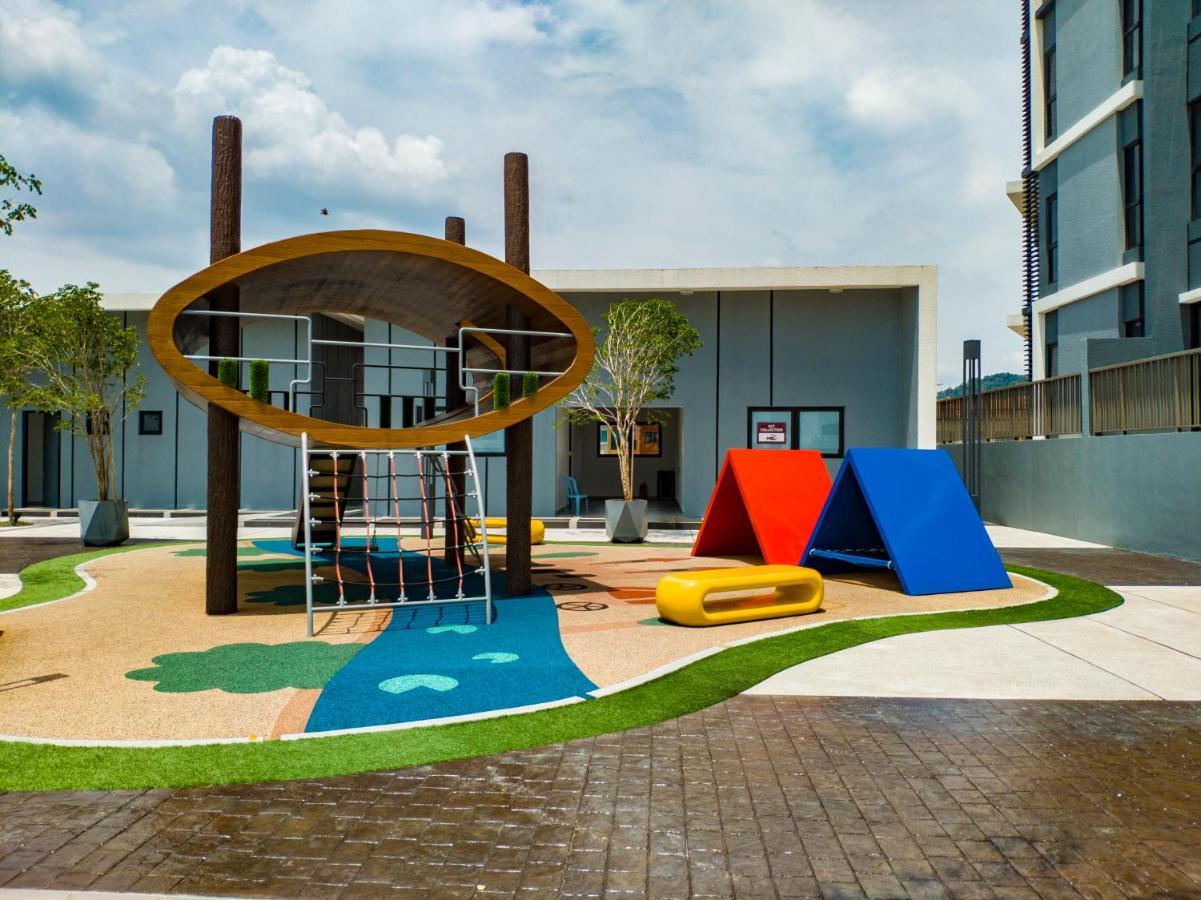Le Pavillion Puchong By Widebed Upto 6pax Kuala Lumpur
