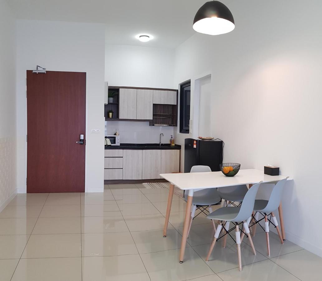 Le Pavillion Puchong By Widebed Upto 6pax * Kuala Lumpur