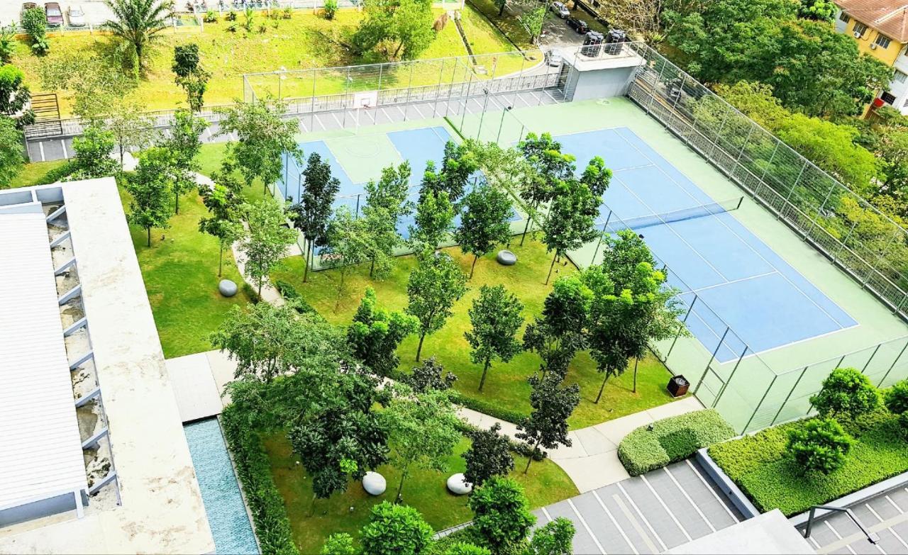 Le Pavillion Puchong By Widebed Upto 6pax Kuala Lumpur