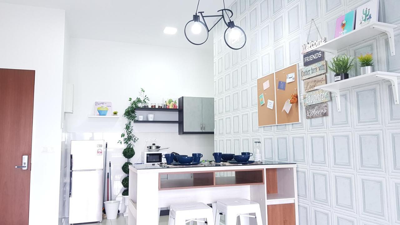 Le Pavillion Puchong By Widebed Upto 6pax